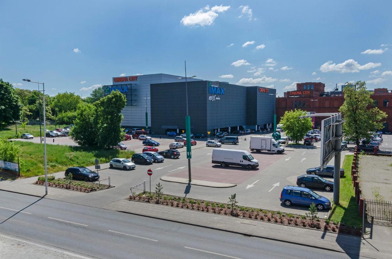Manufaktura Centrum Łódź Buitenkant foto